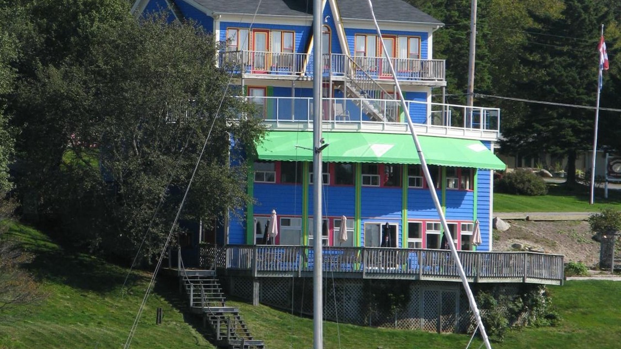 Photo of Others in Hubbards