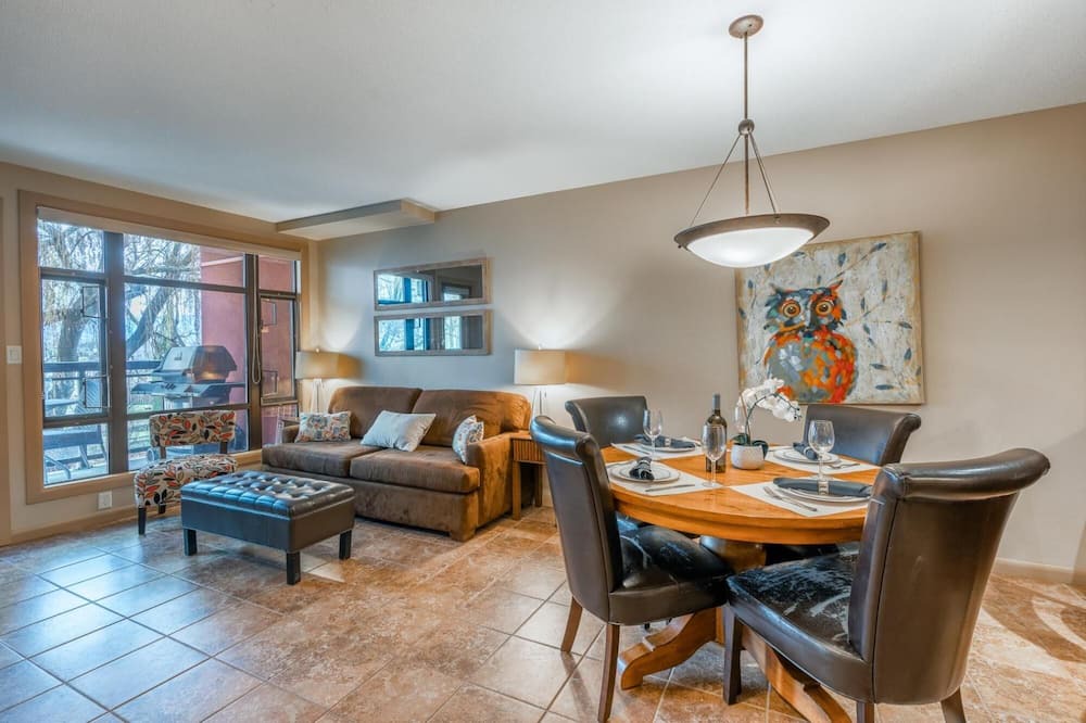 Photo of Livingroom in South Pandosy