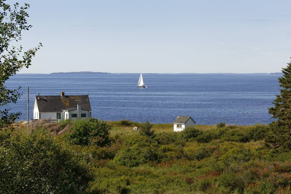 Photo of Others in Peggy's Cove