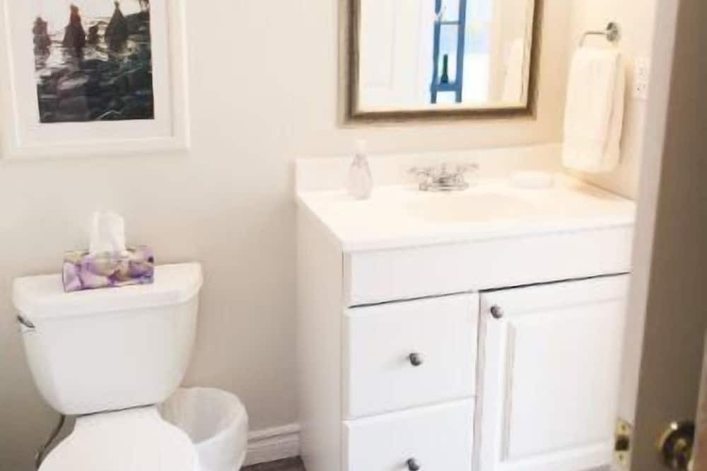 Photo of Bathroom in Wellington