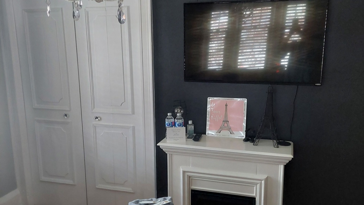 Photo of Bedroom in Leamington