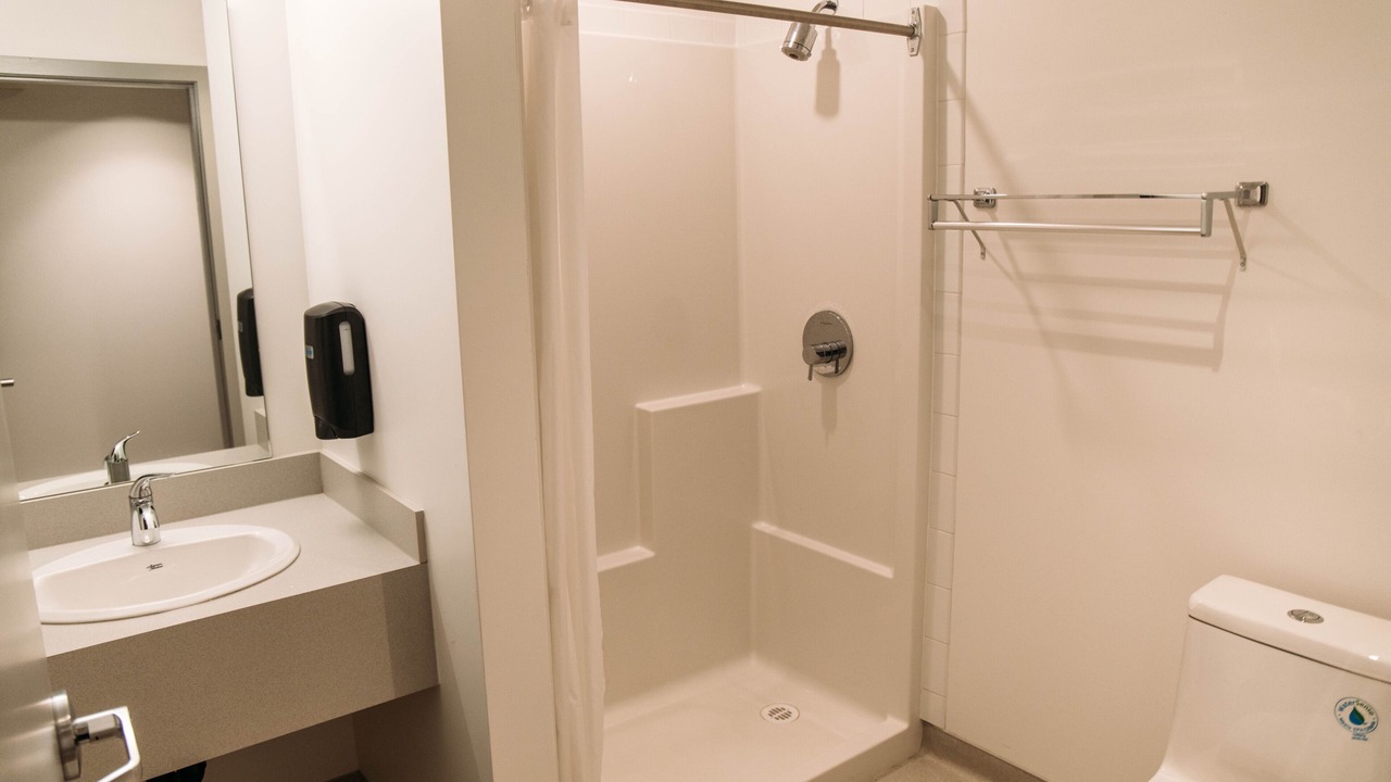 Photo of Bathroom in Jasper