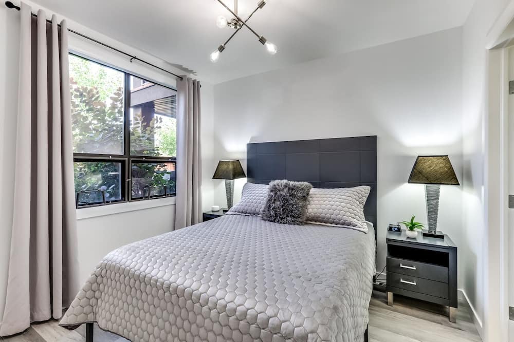 Photo of Bedroom in South Pandosy