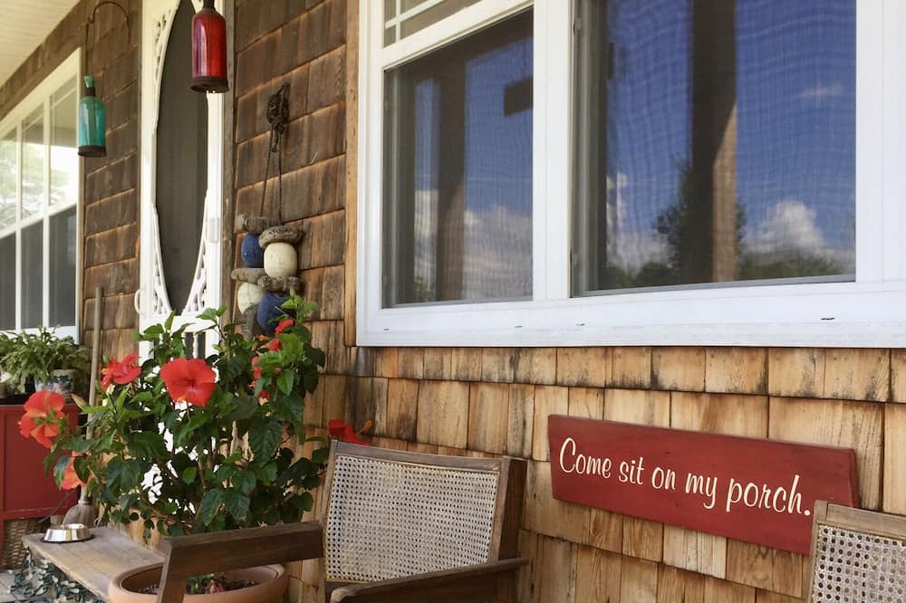 Photo of Patio Balcony in Black Point