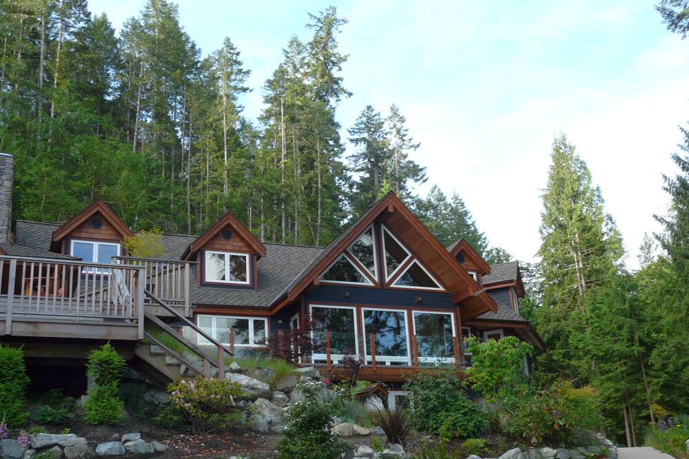 Photo of Outdoor in Sunshine Coast