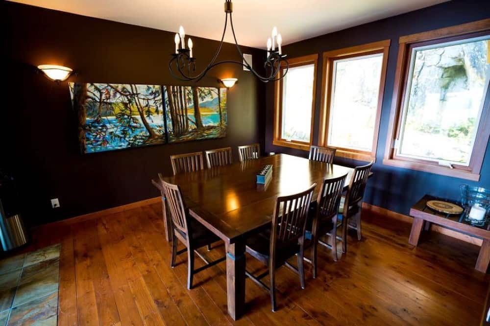 Photo of Kitchen in Sunshine Coast