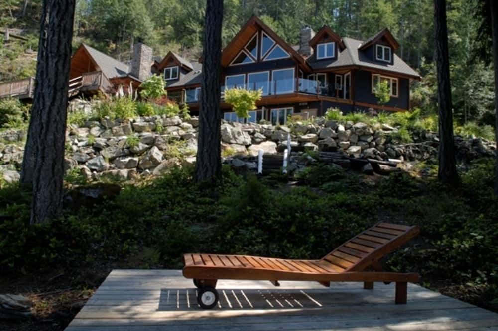 Photo of Outdoor in Sunshine Coast