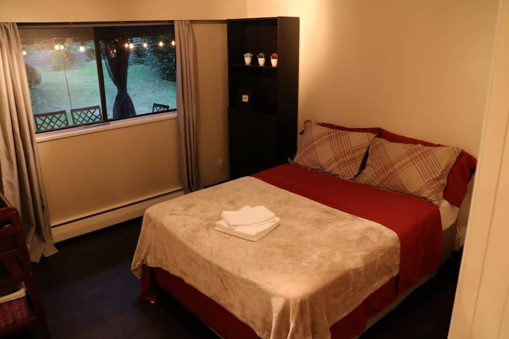 Photo of Bedroom in West Vancouver