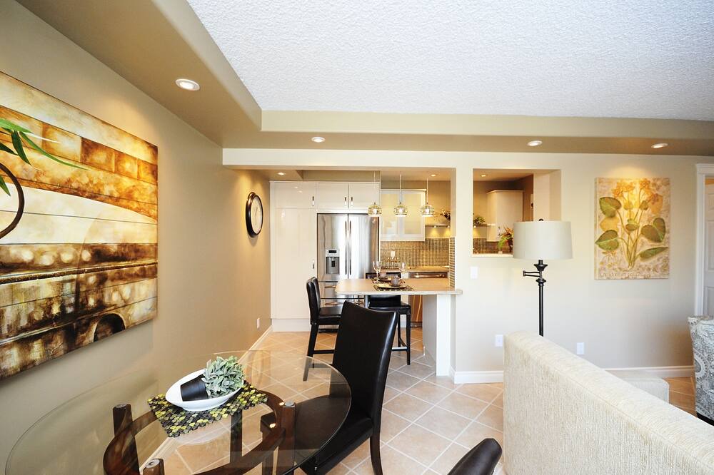 Photo of Kitchen in Jasper Place