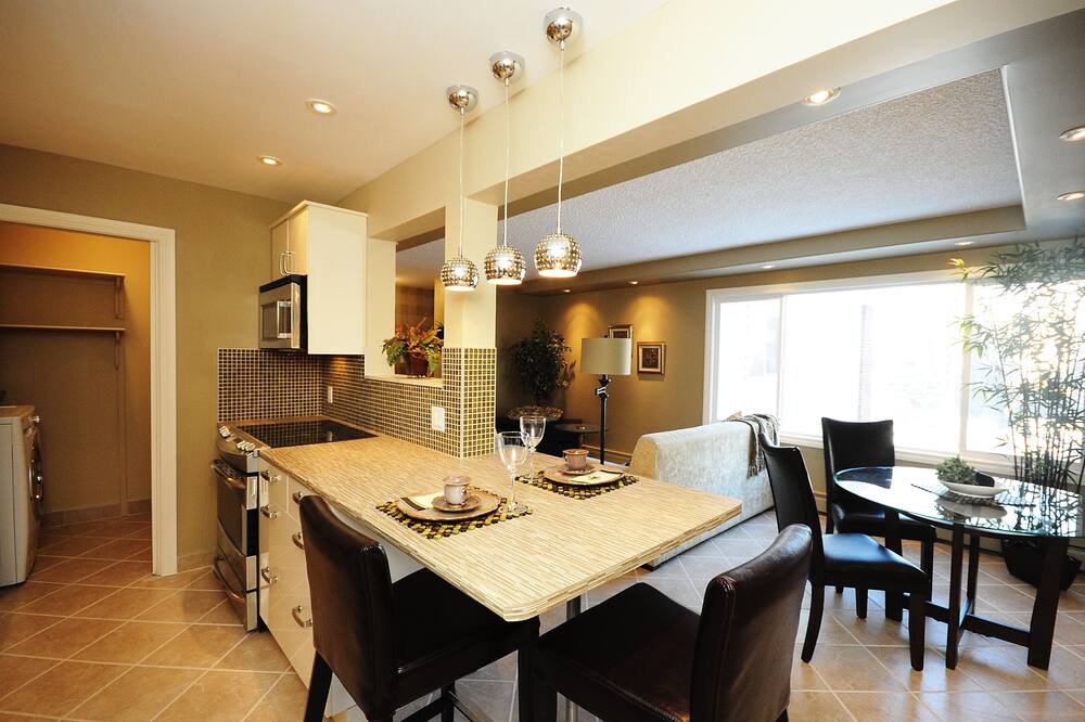 Photo of Kitchen in Jasper Place