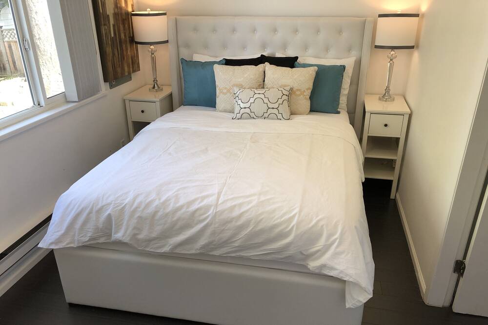 Photo of Bedroom in Shaughnessy