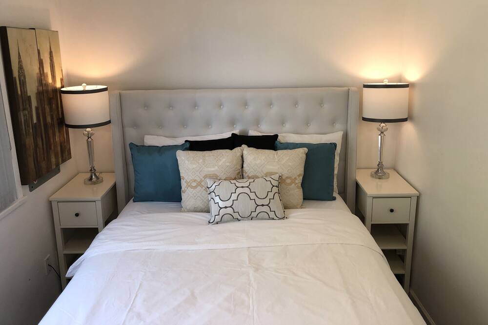 Photo of Bedroom in Shaughnessy