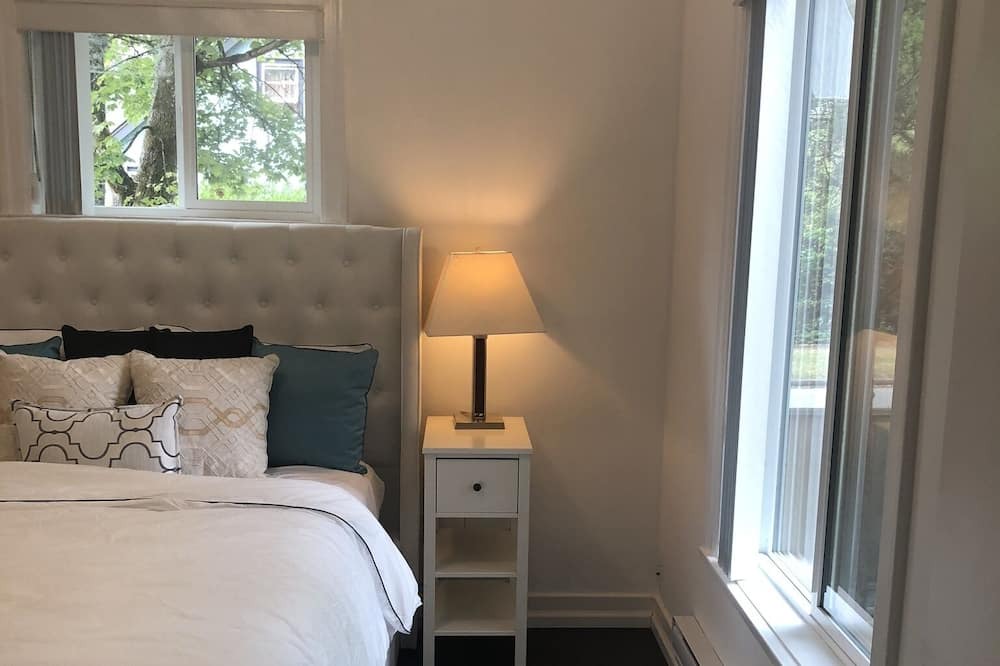 Photo of Bedroom in Shaughnessy
