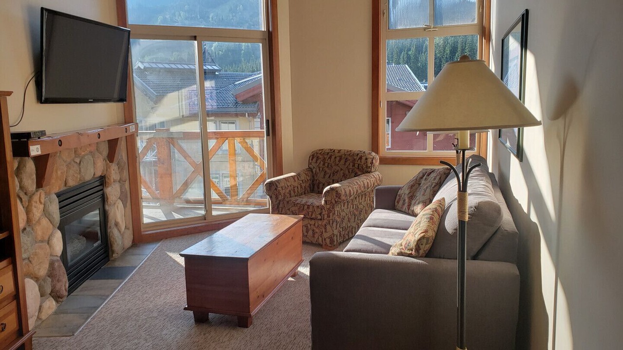 Photo of Livingroom in Sun Peaks