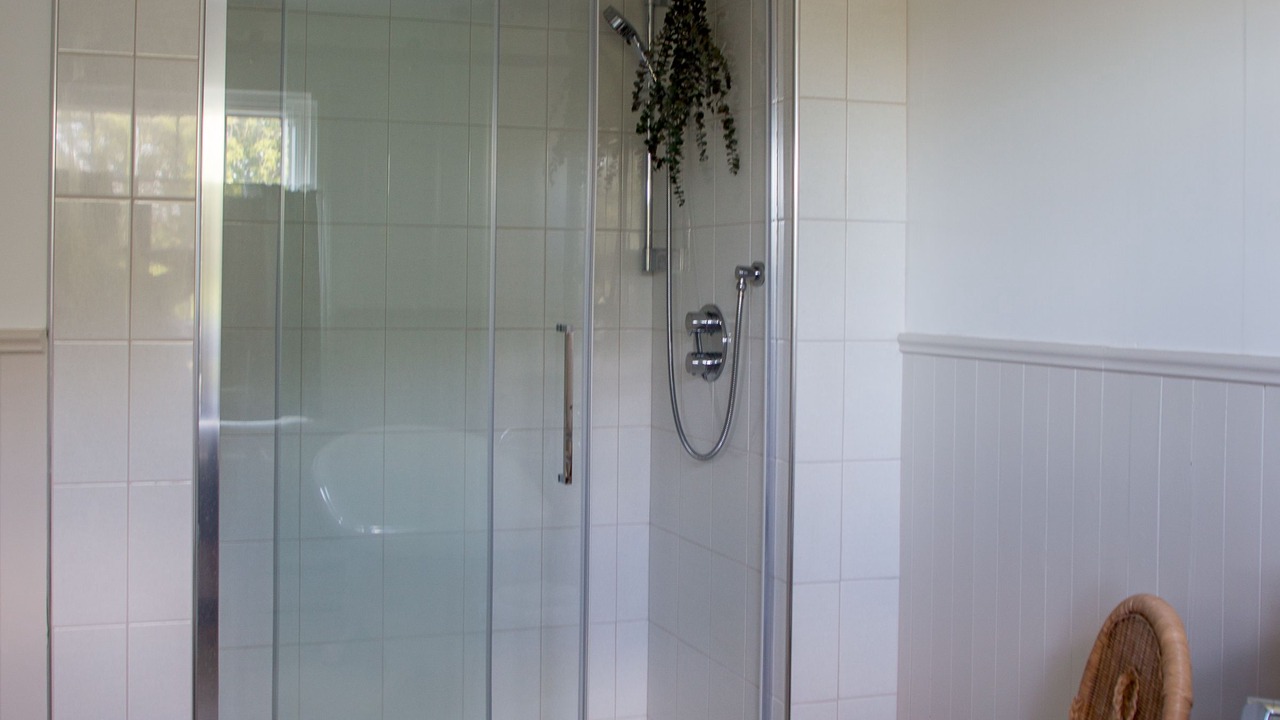 Photo of Bathroom in Jonquiere