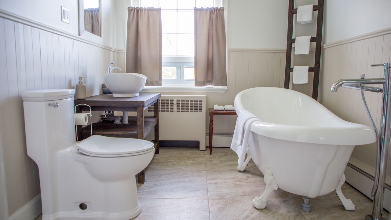 Photo of Bathroom in Jonquiere
