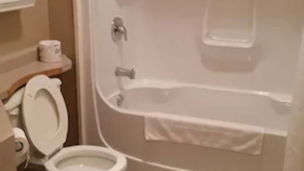 Photo of Bathroom in Leamington