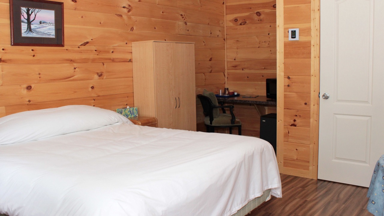 Photo of Bedroom in Mont-Tremblant