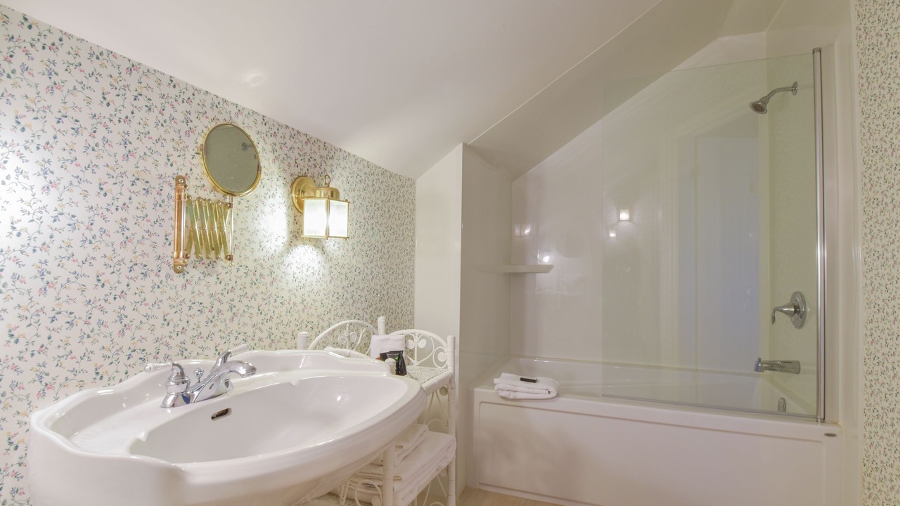 Photo of Bathroom in Picton