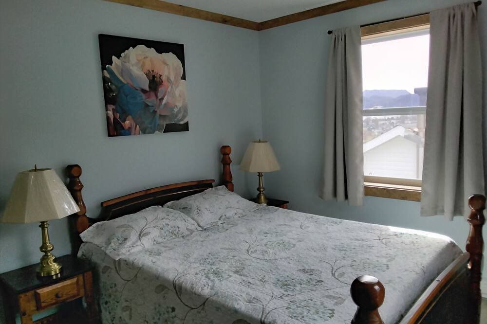 Photo of Bedroom in Woody Point