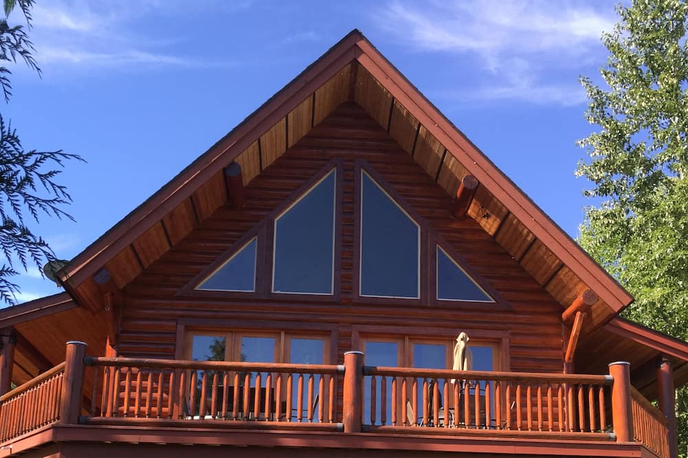 Photo of Outdoor in Christina Lake