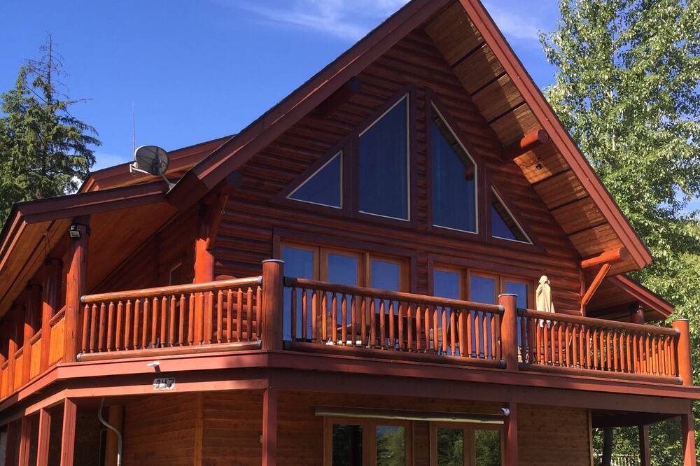 Photo of Outdoor in Christina Lake