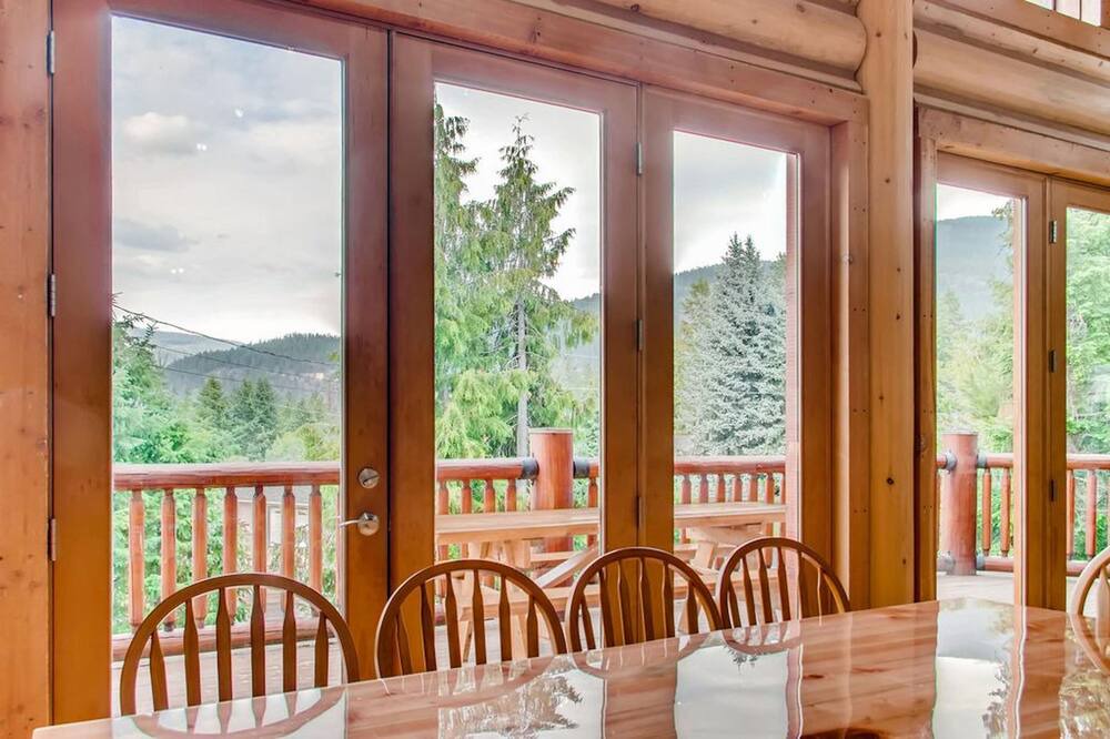 Photo of Kitchen in Christina Lake