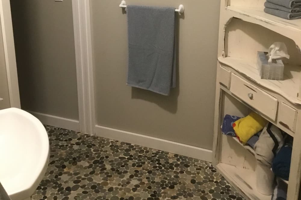 Photo of Bathroom in Central Okanagan