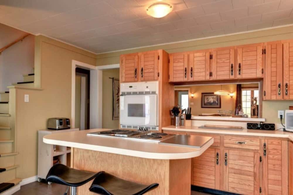 Photo of Kitchen in Berthier-sur-Mer