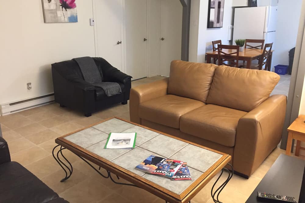 Photo of Livingroom in Neufchatel Est–Lebourgneuf