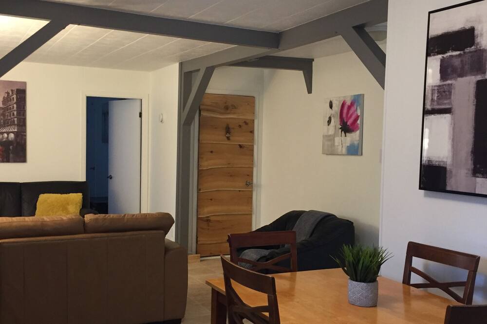 Photo of Livingroom in Neufchatel Est–Lebourgneuf
