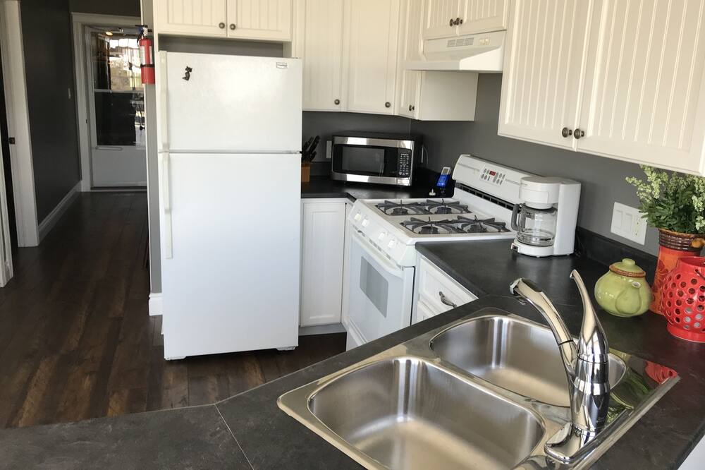 Photo of Kitchen in Bonshaw