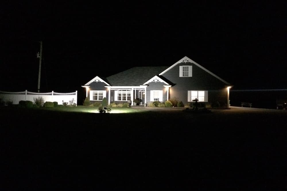 Photo of Outdoor in Bonshaw