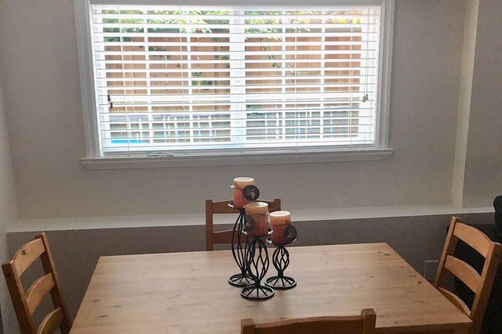 Photo of Kitchen in Grand Boulevard