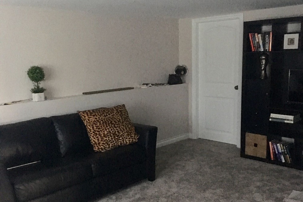 Photo of Livingroom in Grand Boulevard