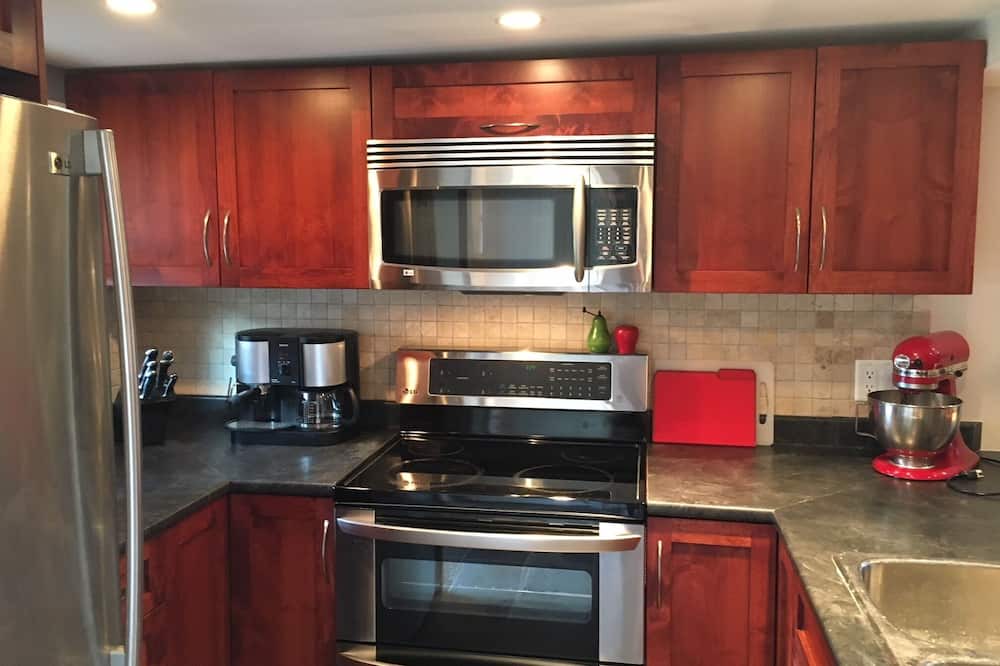 Photo of Kitchen in Grand Boulevard