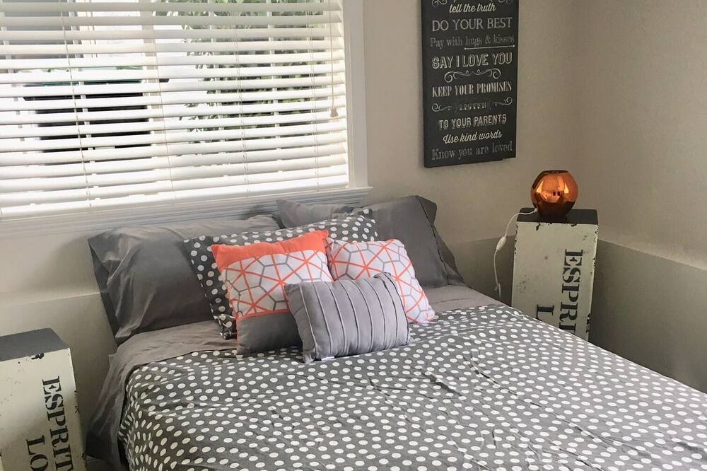 Photo of Bedroom in Grand Boulevard