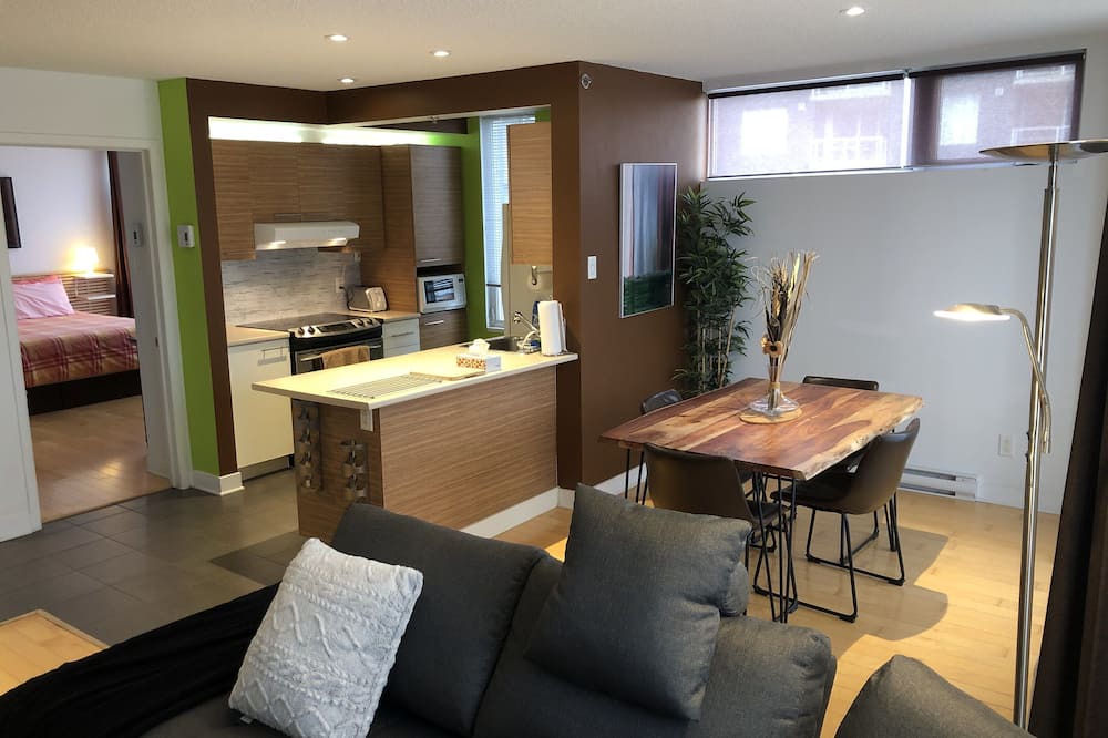 Photo of Livingroom in Saint-Laurent