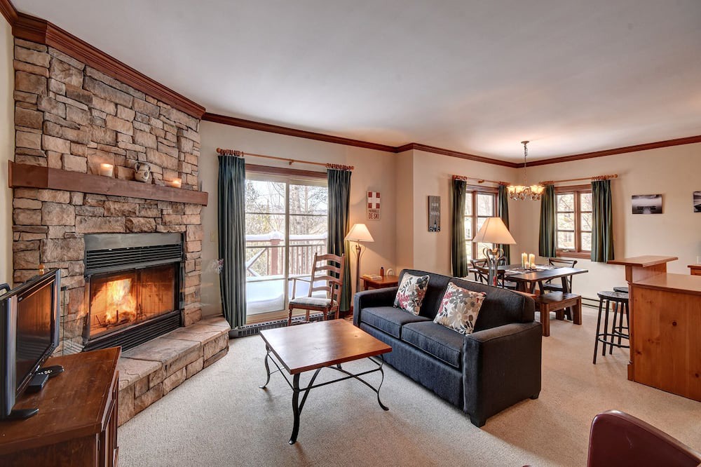 Photo of Livingroom in Mont-Tremblant