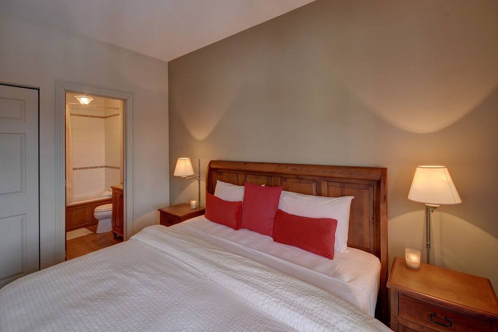 Photo of Bedroom in Mont-Tremblant