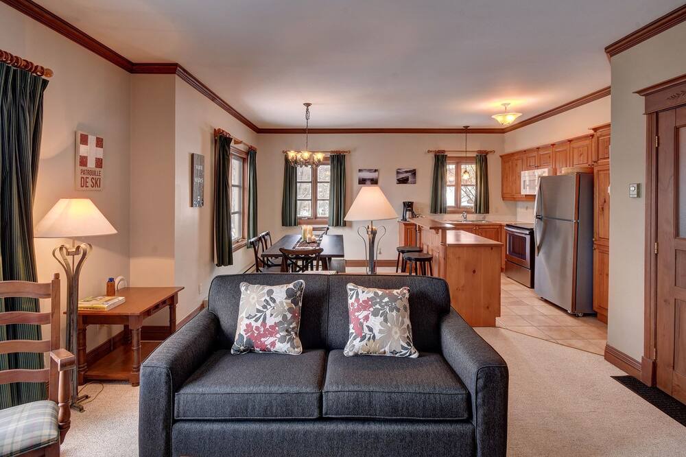 Photo of Livingroom in Mont-Tremblant