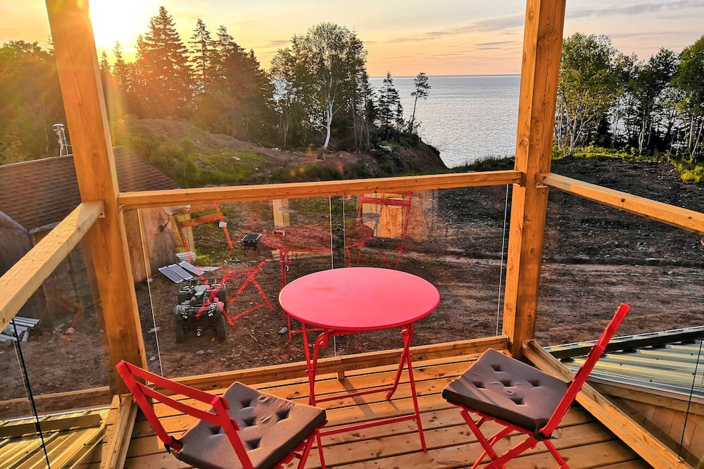 Photo of Patio Balcony in Indian Brook