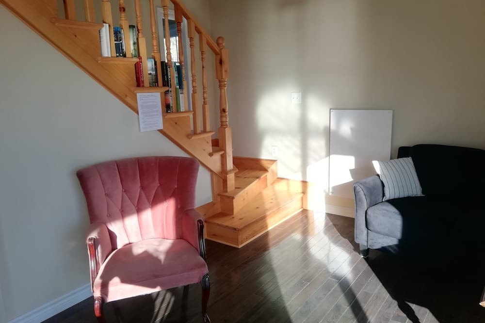Photo of Livingroom in Indian Brook