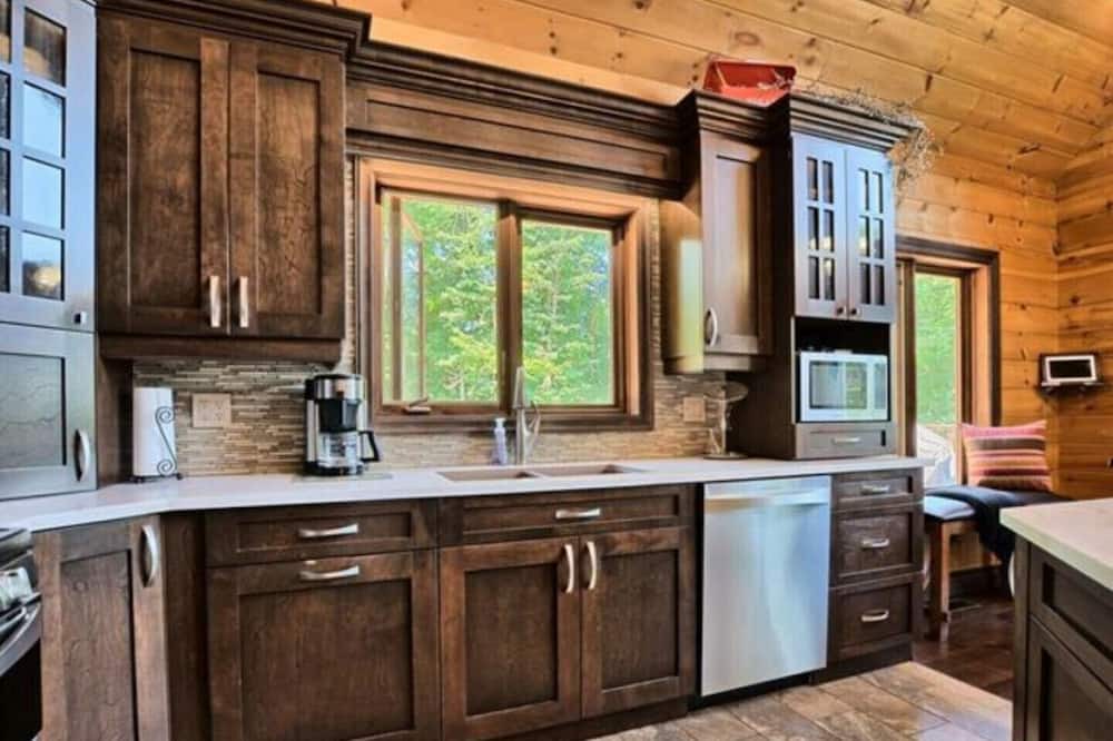 Photo of Kitchen in La Peche