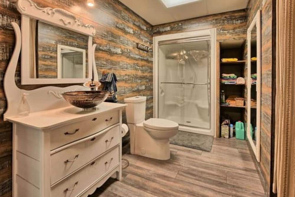 Photo of Bathroom in La Peche
