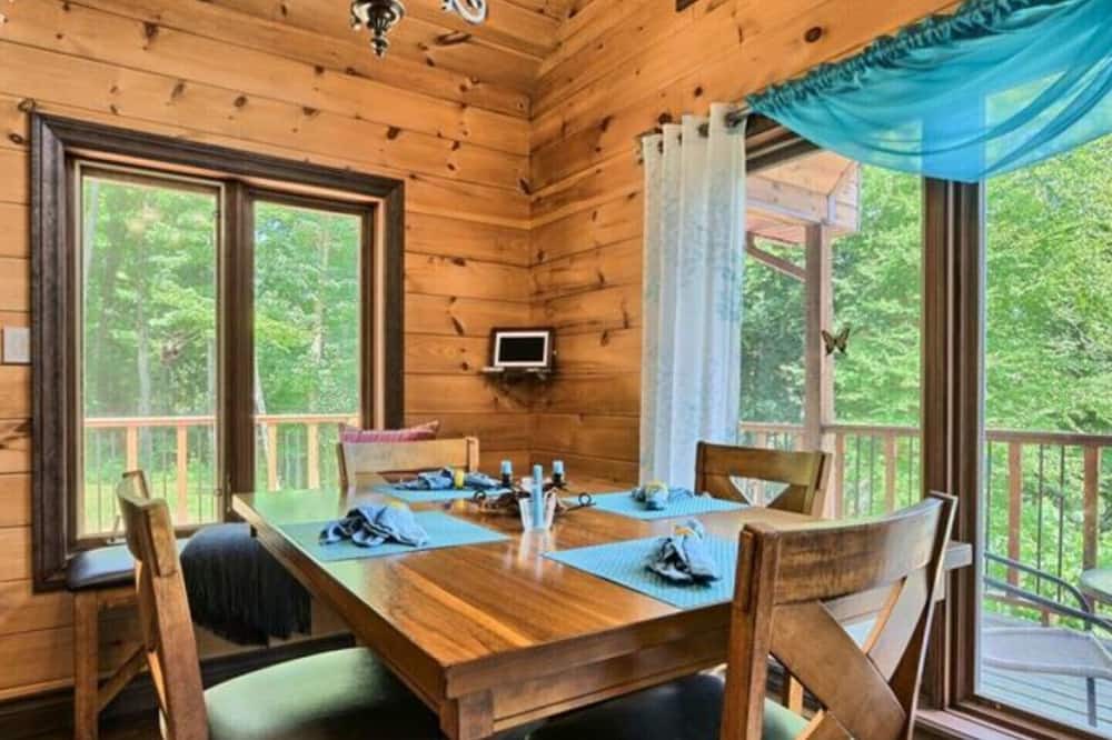 Photo of Kitchen in La Peche