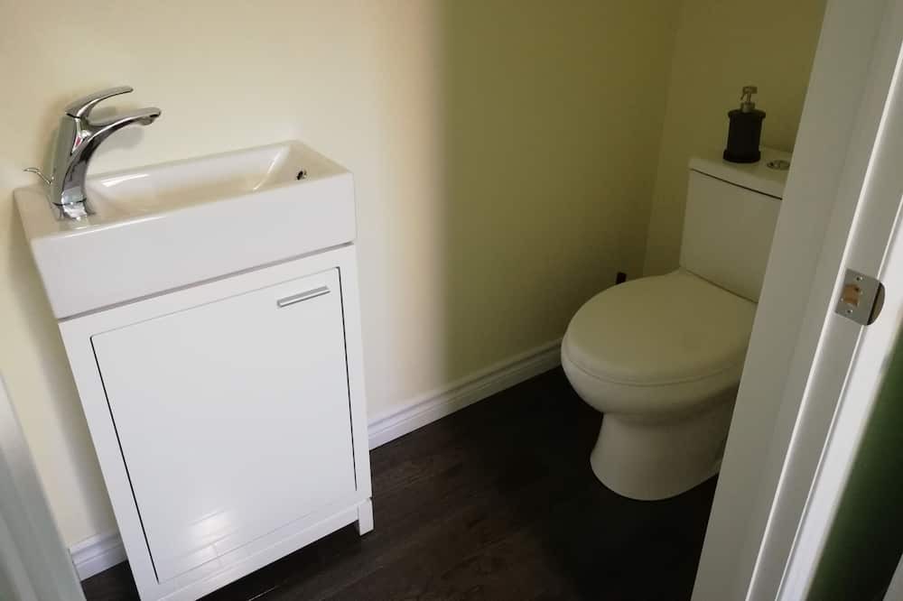 Photo of Bathroom in Indian Brook