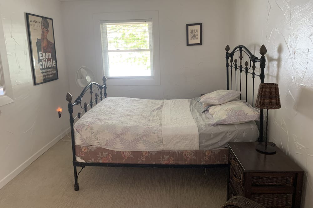 Photo of Bedroom in Wainfleet