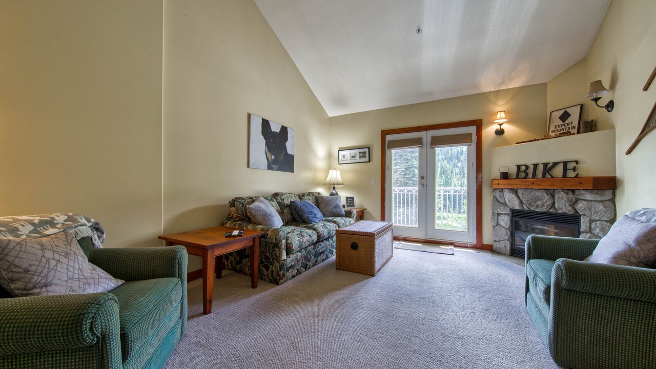 Photo of Livingroom in Sun Peaks