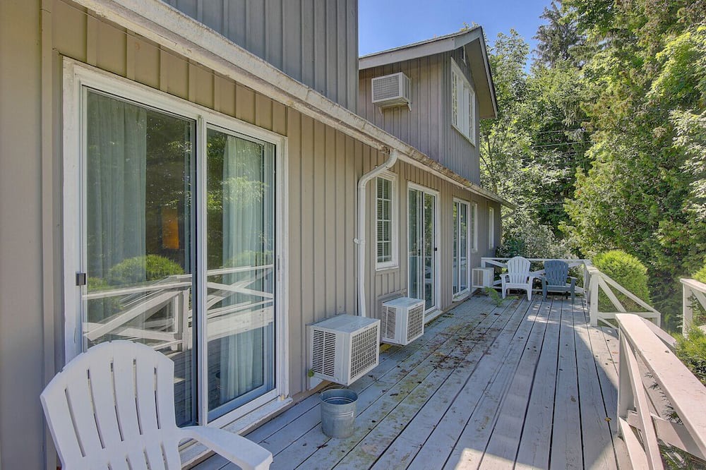 Photo of Patio Balcony in Georgina